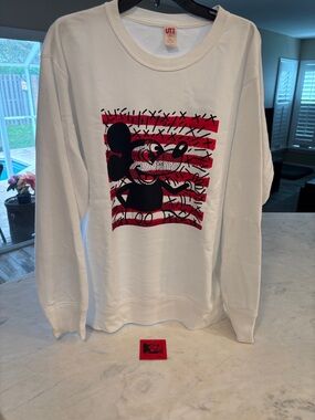 Uniqlo UT Mickey Mouse x Keith Haring Long-Sleeve Sweatshirt Size XL